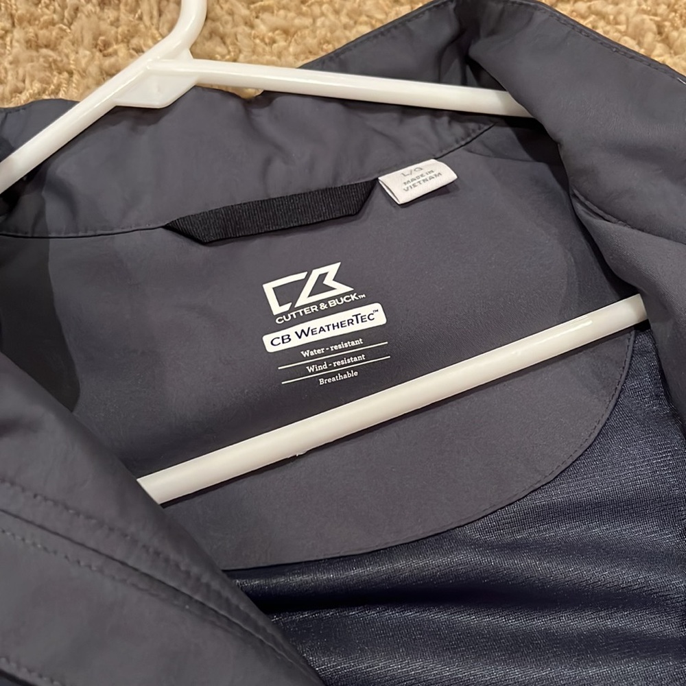 Cutter and Buck Performance Jacket - Picture 2 of 2